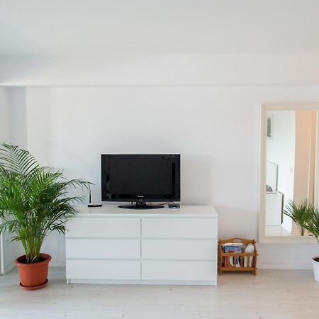 Airport Residence - 5 Mins From Airport 오토페니 외부 사진